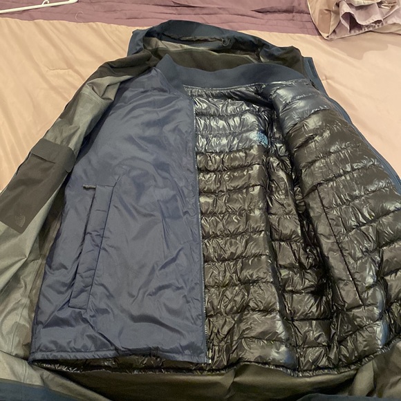 The North Face Transverse 3-in-1 jacket. Navy Blue, NWOT - Picture 2 of 4